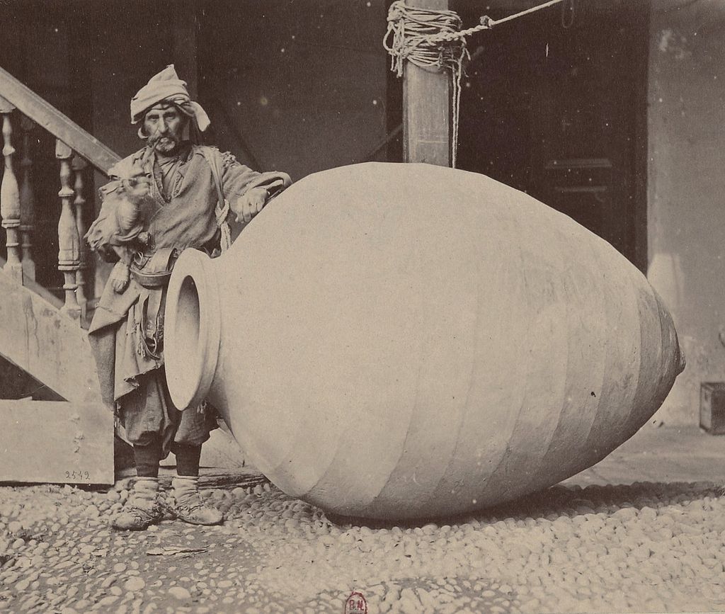 1024px Barry capitaine. F. 25. Grand vase pour la conservation du vin en Kacheti Géorgie. Mission scientifique de Mr Ernest Chantre. 1881