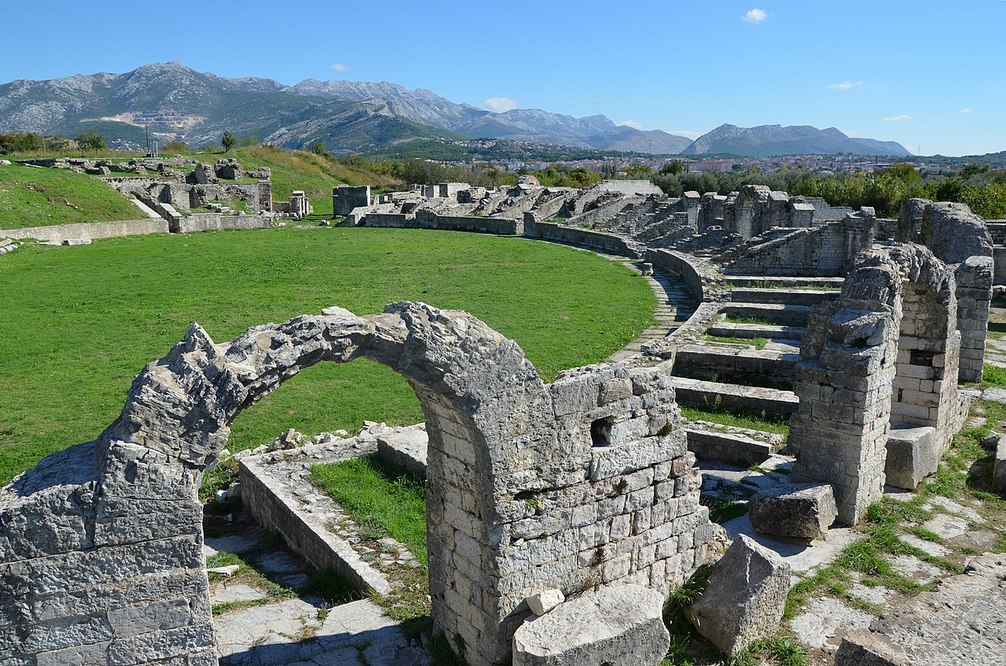1280px The Amphitheatre erected in the latter half of the 2nd century AD the fights in the arena could be watched by some 17000 spectators Salona 12248983623