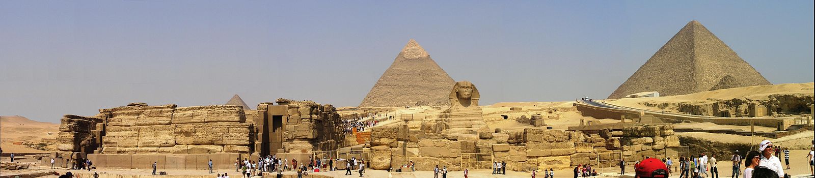 1600px Giza Plateau Sphinx panorama