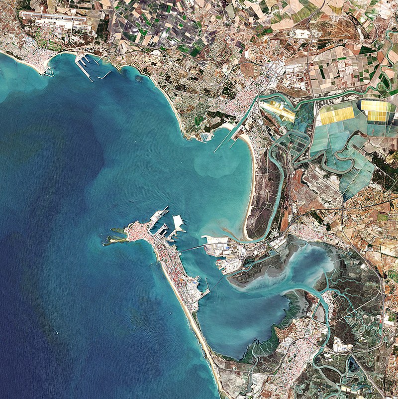 800px Bahía de Cádiz Seville Spain 49104522676 cropped