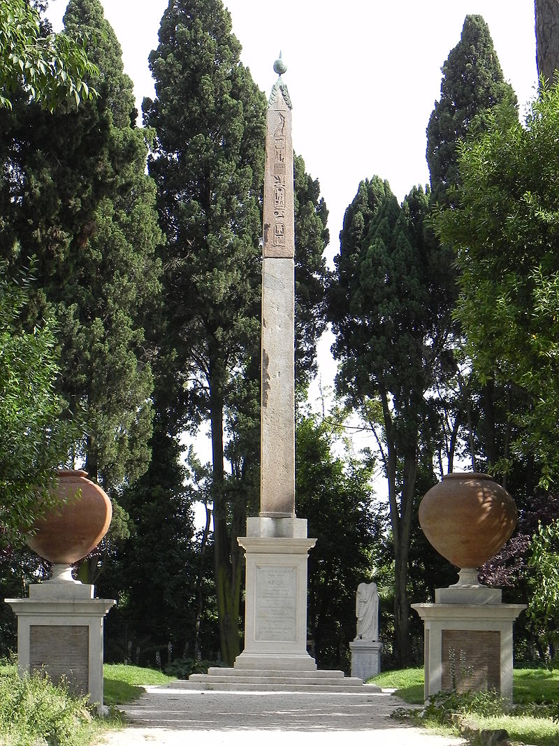 800px Villa Celimontana Obelisk