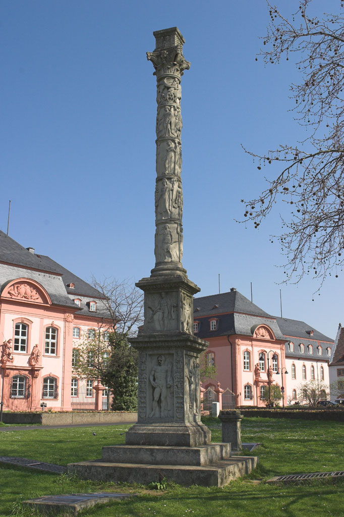 Column.of .Jupiter.Mainz Small