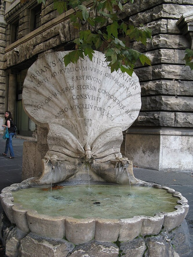 Giovanni Lorenzo Bernini Fontana delle Api Piazza Barberini