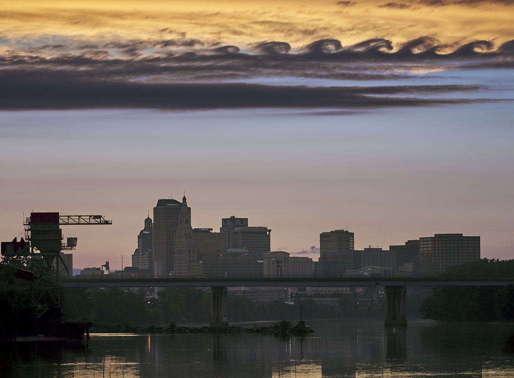 Kelvin Helmholtz cloud formation during Hartford sunset