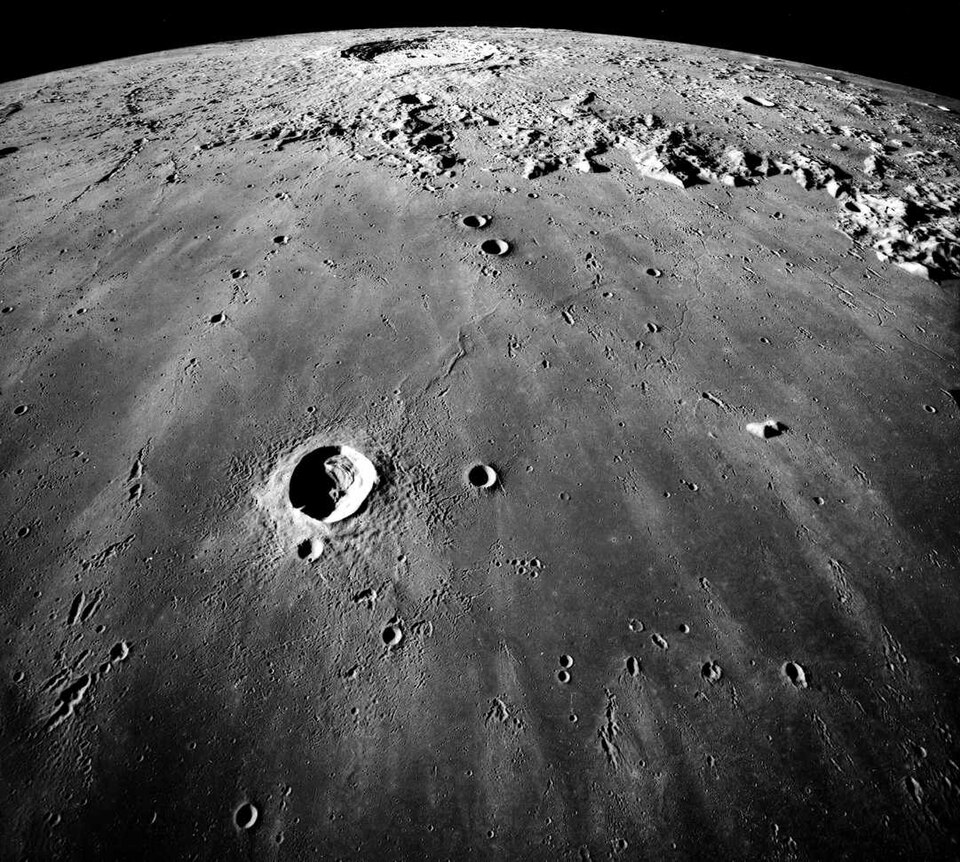 Mare Imbrium AS17 M 2444