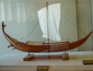 chania maritime museum Min ship with rope görög betűkkel