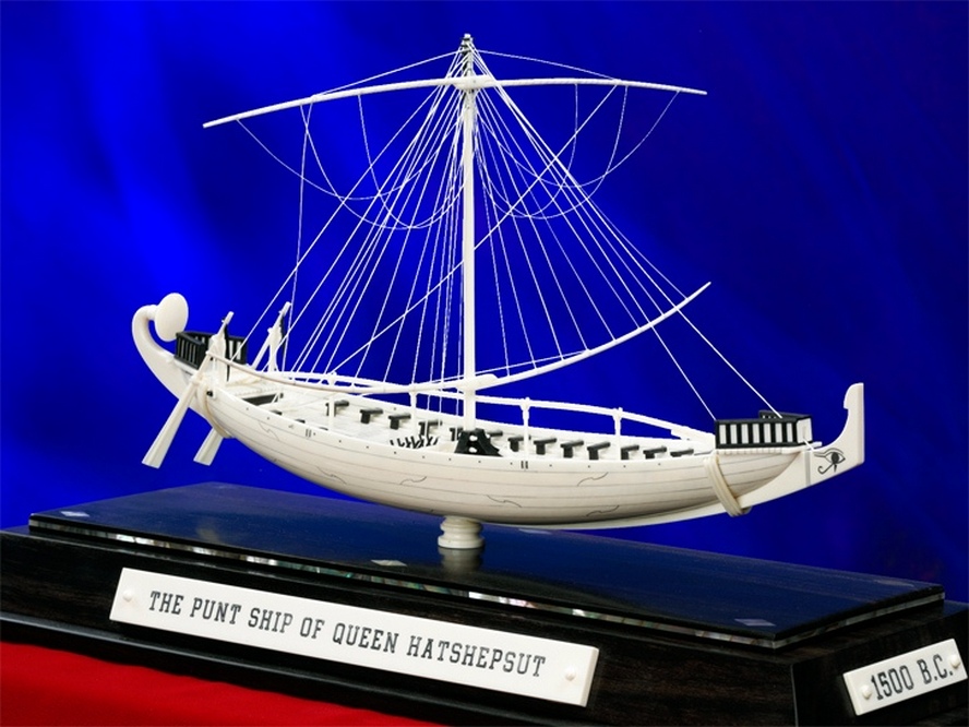 kományevező emelvény Punt Ship Queen Hatshepsut copy