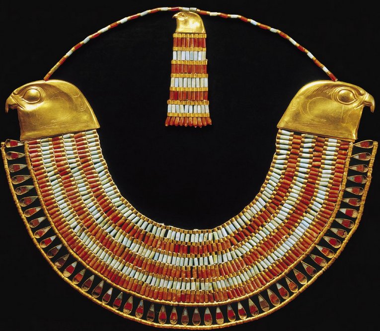 necklace belonging to princess neferuptah