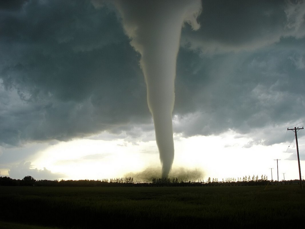 tornado ELIE Manitoba 2007