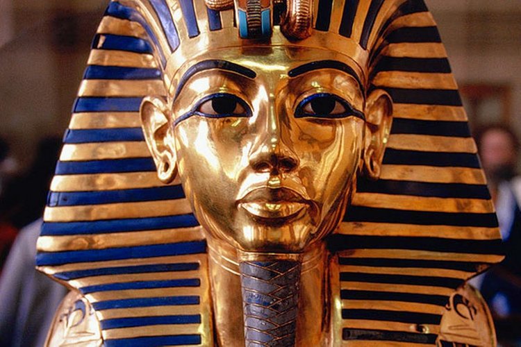 tutanhamon farao 1600x1066